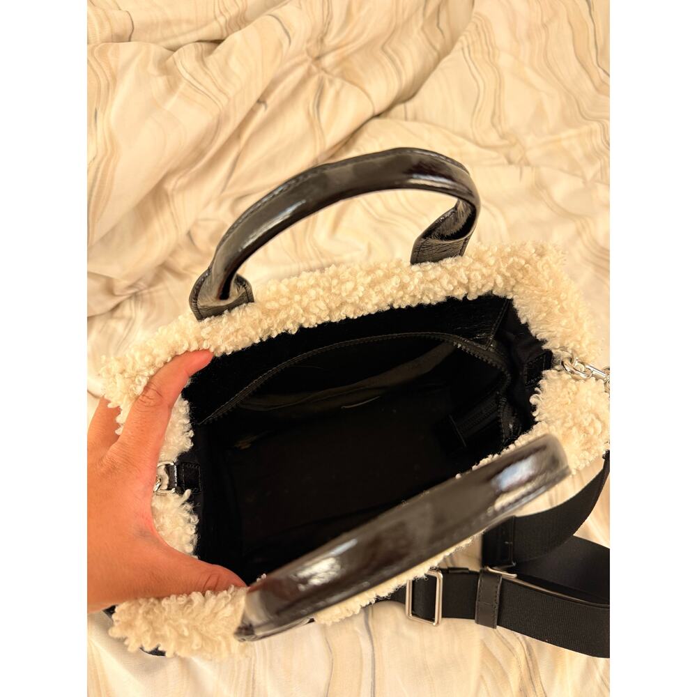 Marc Jacobs The Crinkle Leather Tote Bag Limited Collection Medium Shearling - Picture 3 of 4